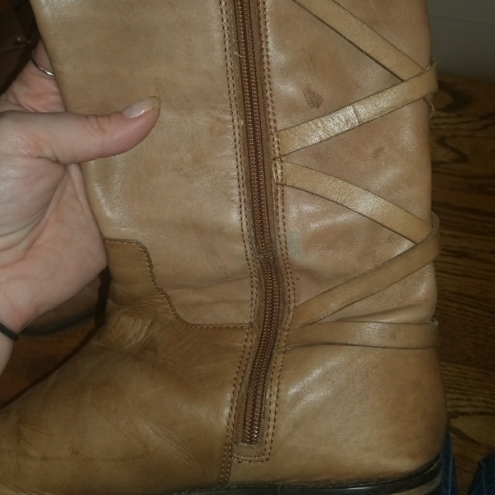 BCBGeneration Brown leather boots 9M - Picture 7 of 8